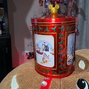 Disney Holiday Popcorn 🍿 Tin